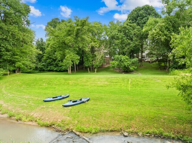 Foto del edificio - 7914 Gilead Rd