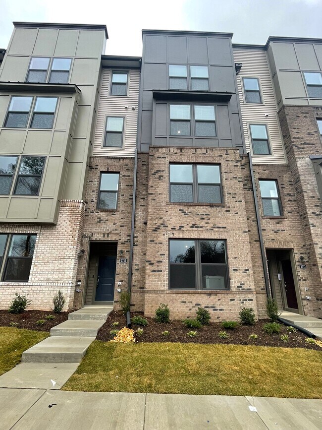 Building Photo - 2715 St Elias Dr