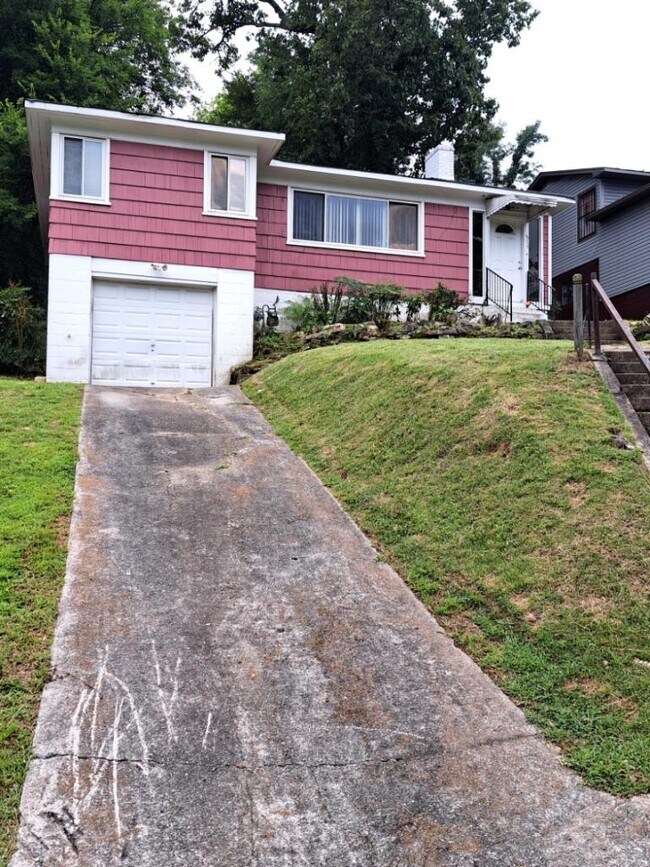 Foto del edificio - 813 46th St Ensley