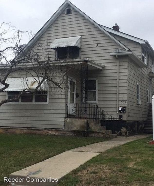 Building Photo - 509 Detroit St