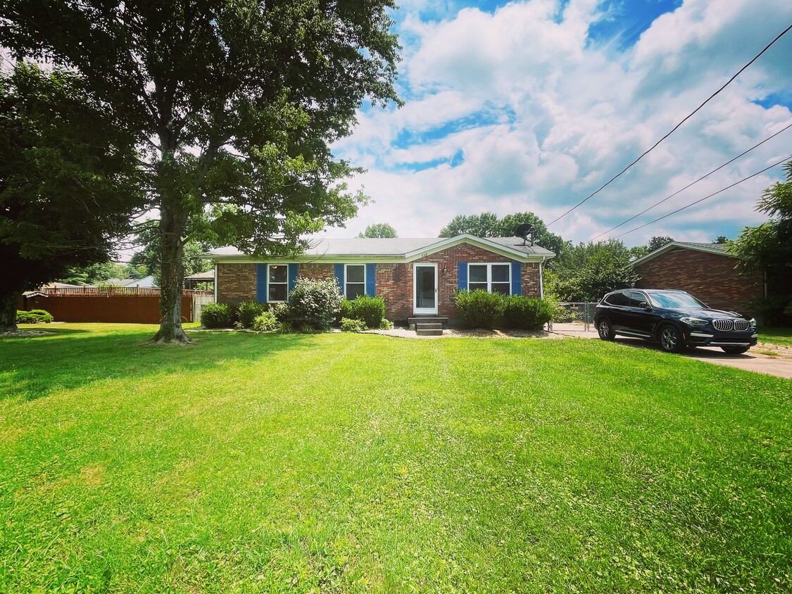 269 Probus Dr, Mount Washington, KY 40047 House for Rent in Mount