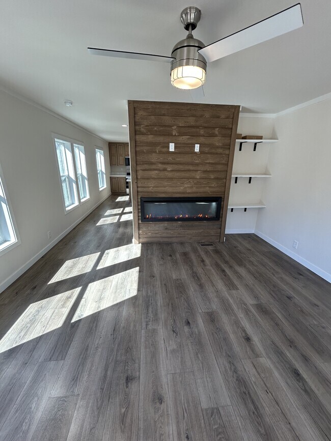 Building Photo - 7250 US-89