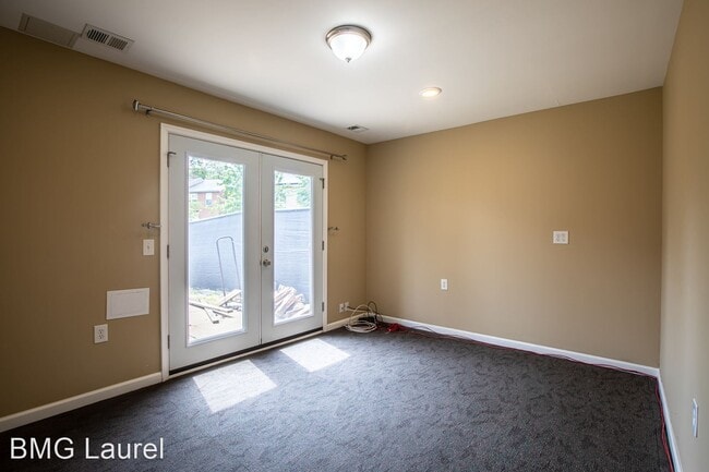 Building Photo - 4 br, 2.5 bath House - 3655 Alabama Ave SE