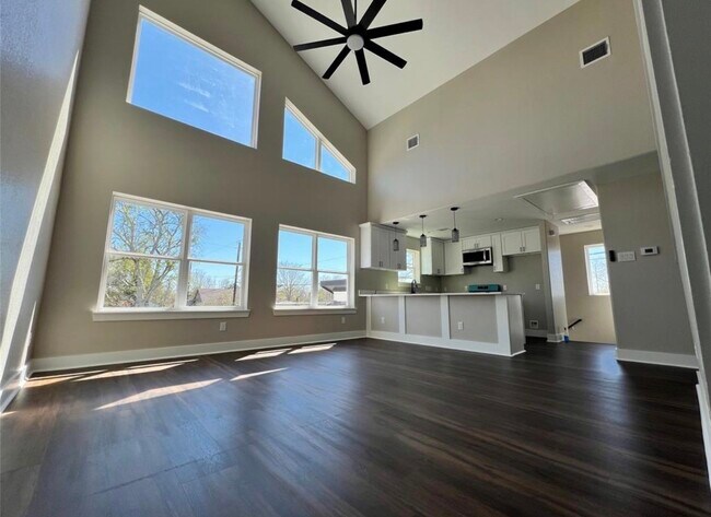 Foto del edificio - 14706 O Hara Dr