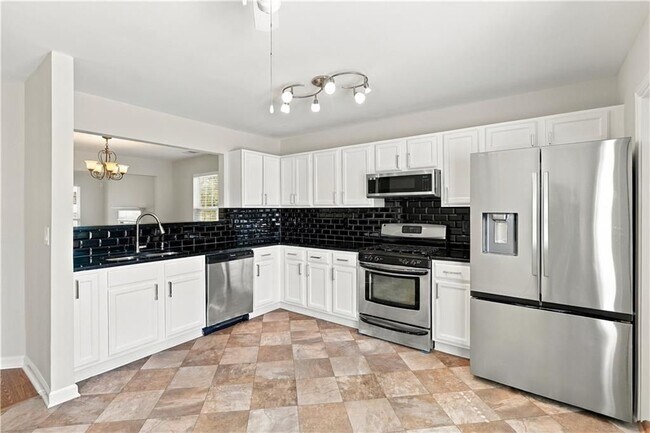 Foto del edificio - 4530 Baker Grove Rd NW