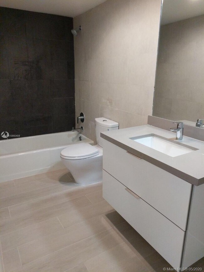 Foto del edificio - 801 S Ocean Dr