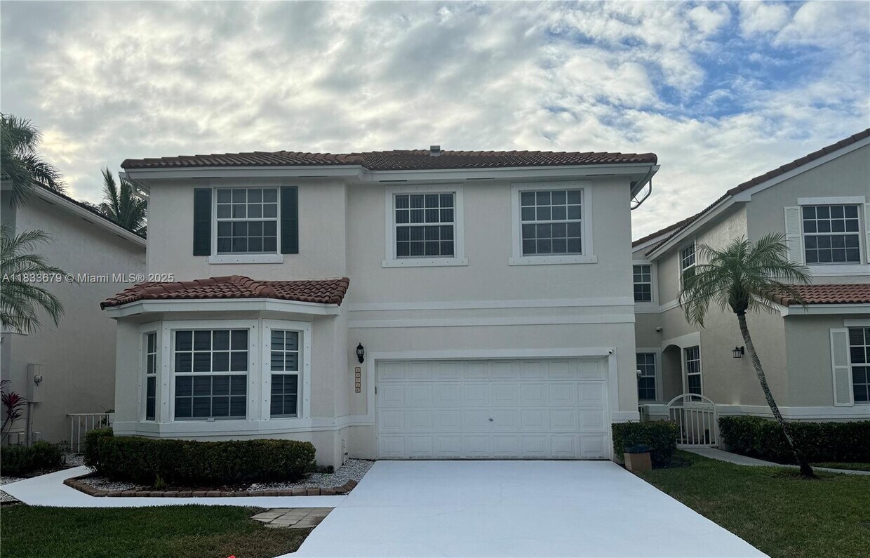Primary Photo - 11216 NW 46th Dr