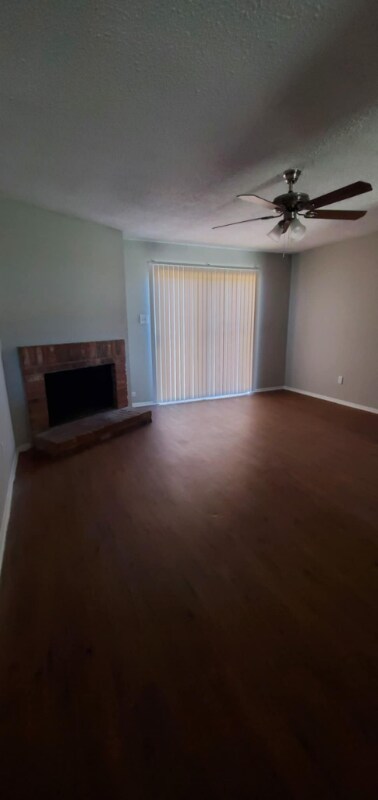 Building Photo - 109 S Las Vegas Trail