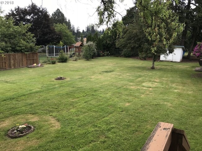 Building Photo - sw114th