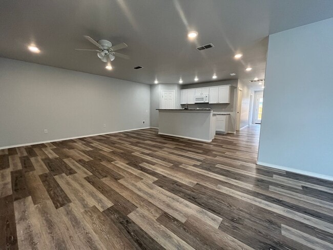 Foto del edificio - 5510 Jarvis St