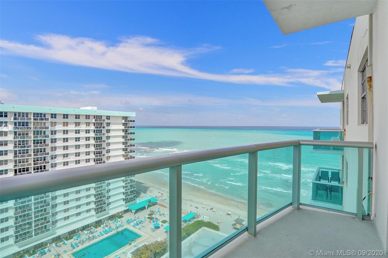 Primary Photo - 3801 S Ocean Dr
