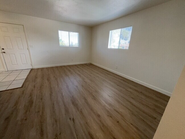 Foto del edificio - 1521 Cobb Ln