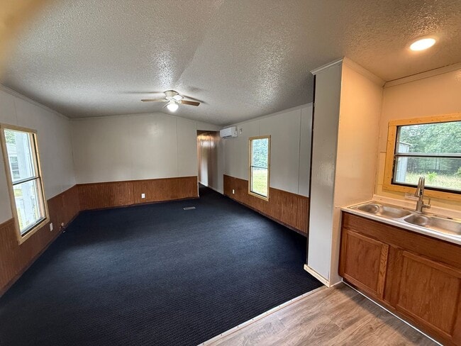 Building Photo - 33 Rocky Top Ridge Rd