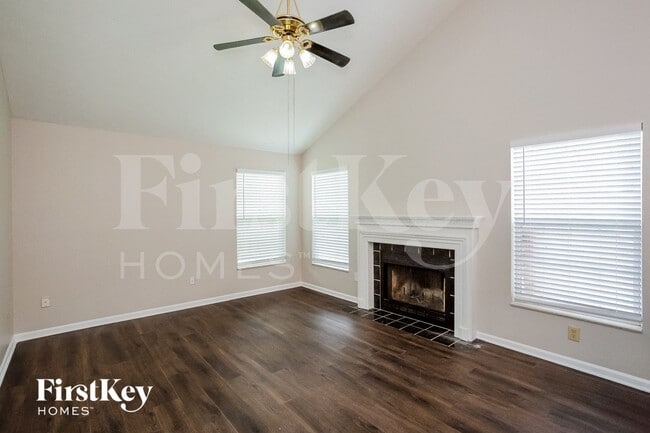 Building Photo - 9466 Fairview Pkwy