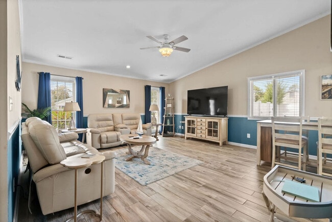 Building Photo - 30A Indian Oak Ln