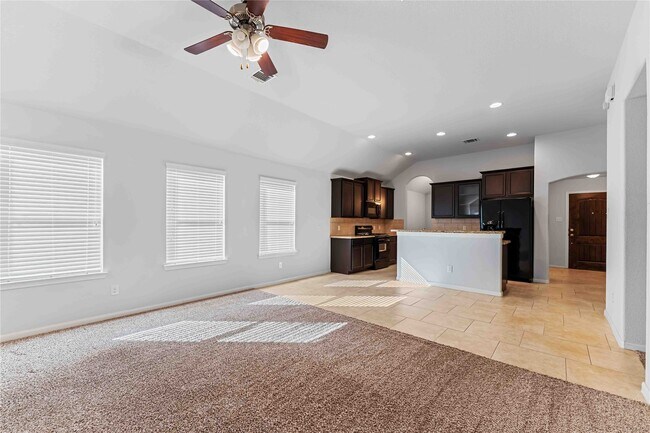 Foto del edificio - 7326 Cypress Shumard Oak Dr