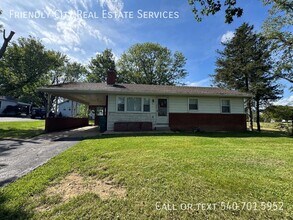 Building Photo - 230 N Sunset Dr