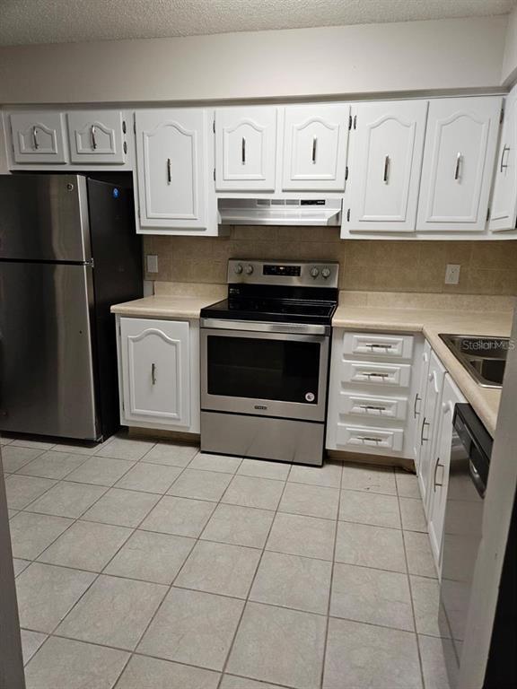 Building Photo - 536 Orange Dr