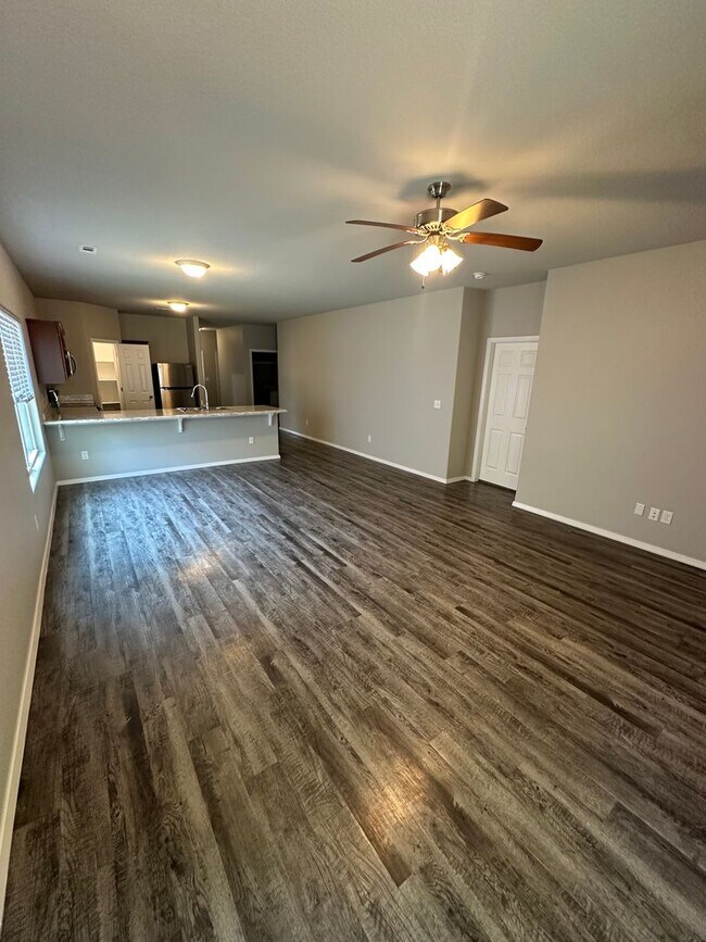 Foto del edificio - 4702 W Hoover Loop