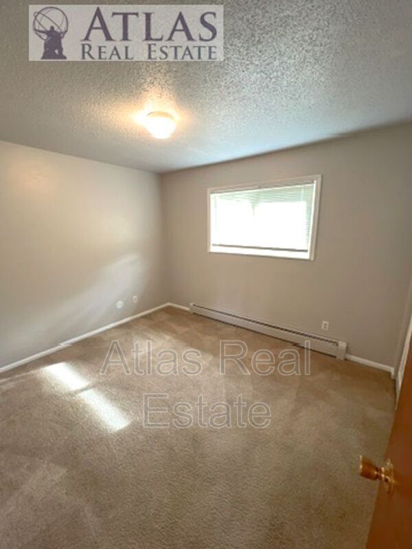 Foto del edificio - 314 Bonnie Ct