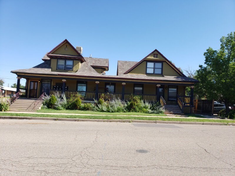 521 W 10th St Unit 2, Pueblo, CO 81003 Room for Rent in Pueblo, CO