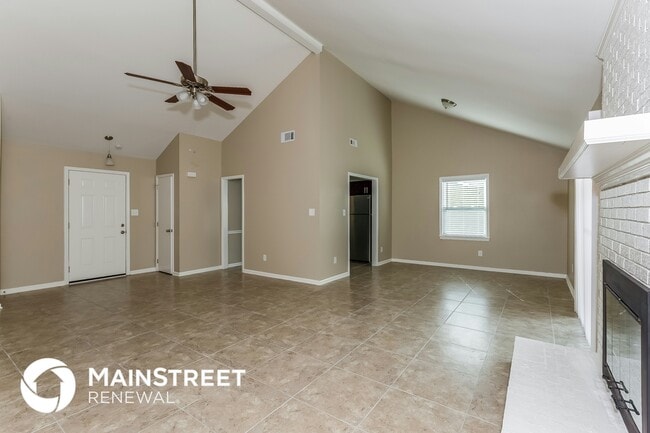 Building Photo - 4120 Steele Oaks Dr