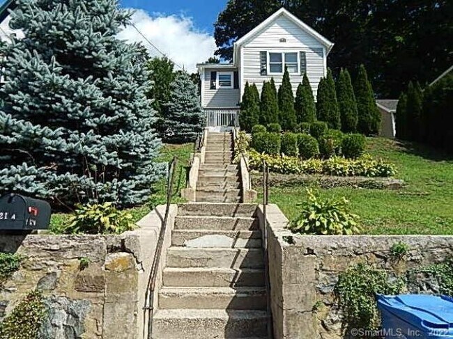 Building Photo - 21 Treadway Ave