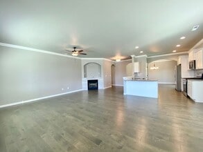 Building Photo - 502 N 74th Ave