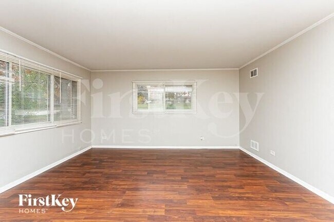 Foto del edificio - 2904 Woodworth Pl