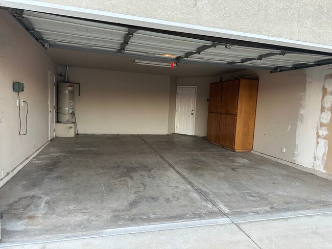 Building Photo - 2154 Berryhill Ave