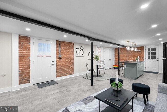 Foto del edificio - 1616 Kilbourne Pl NW