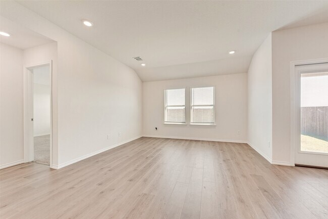 Building Photo - 2706 Knollwood Trl