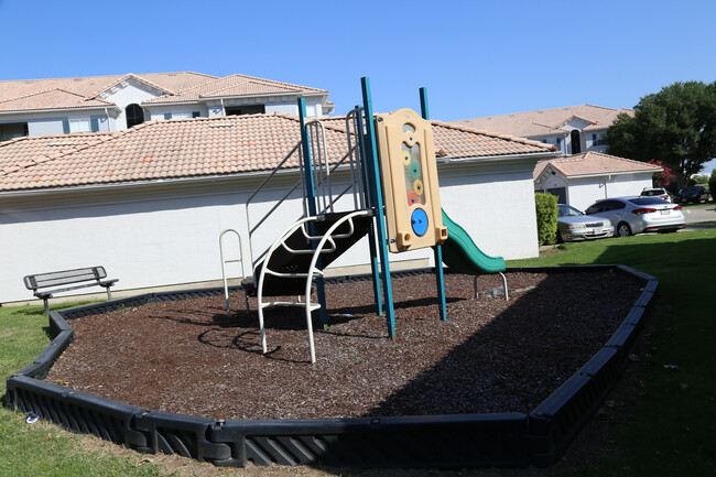 Playground - TUSCANY AT LAKE POINT