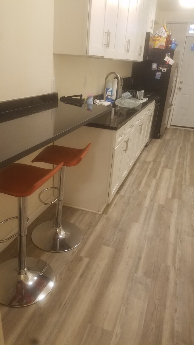 Foto del edificio - 4630 Brooks St NE