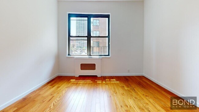 Foto del edificio - 257 E 61st St