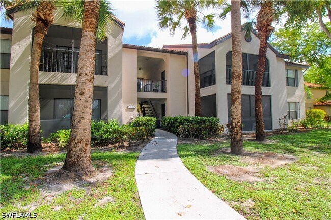 Foto del edificio - 2214 Arbour Walk Cir