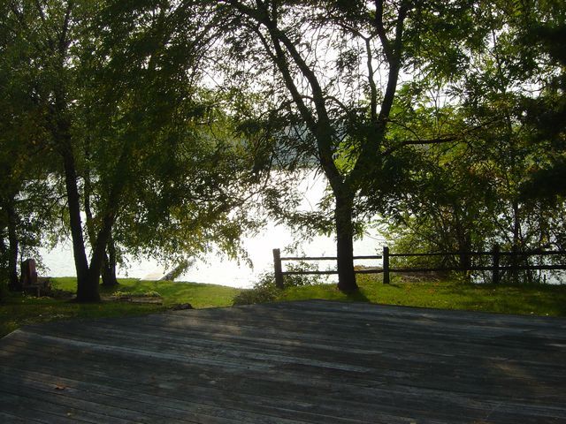 Foto del edificio - 6101 Byram Lake Dr