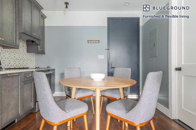 Building Photo - 187 Kent Ave