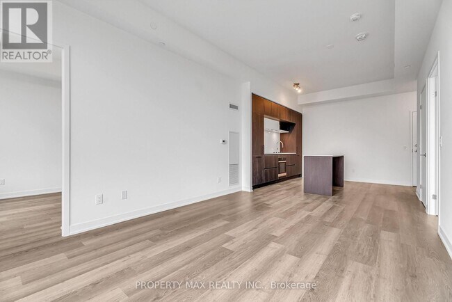 Photo du bâtiment - 2 David Eyer Rd