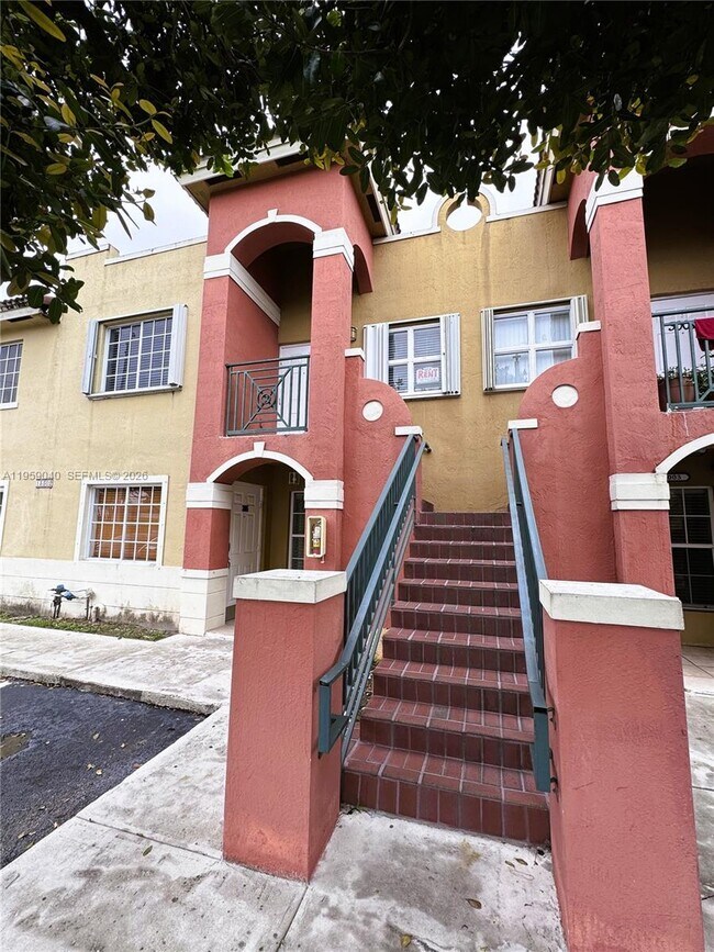 Foto del edificio - 13302 SW 152nd St