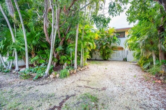 Building Photo - 29850 Journeys End Rd