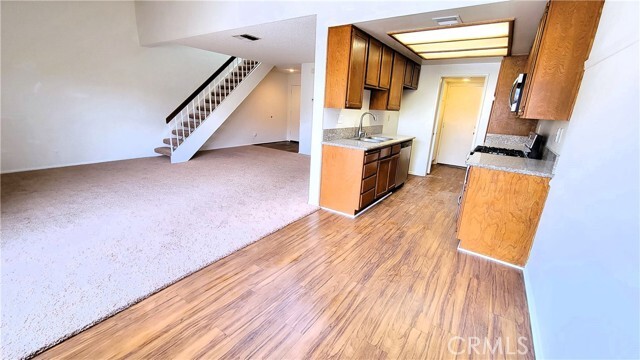 Building Photo - 1146 Strawberry Ln