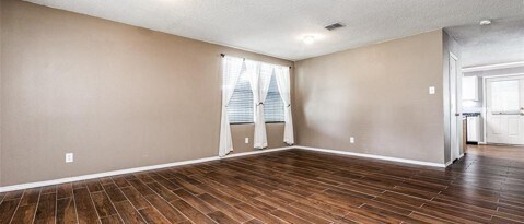 Foto del edificio - 2412 Avalon Creek Way