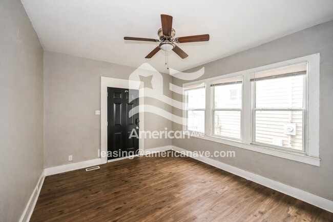 Foto del edificio - 321 S 43rd St