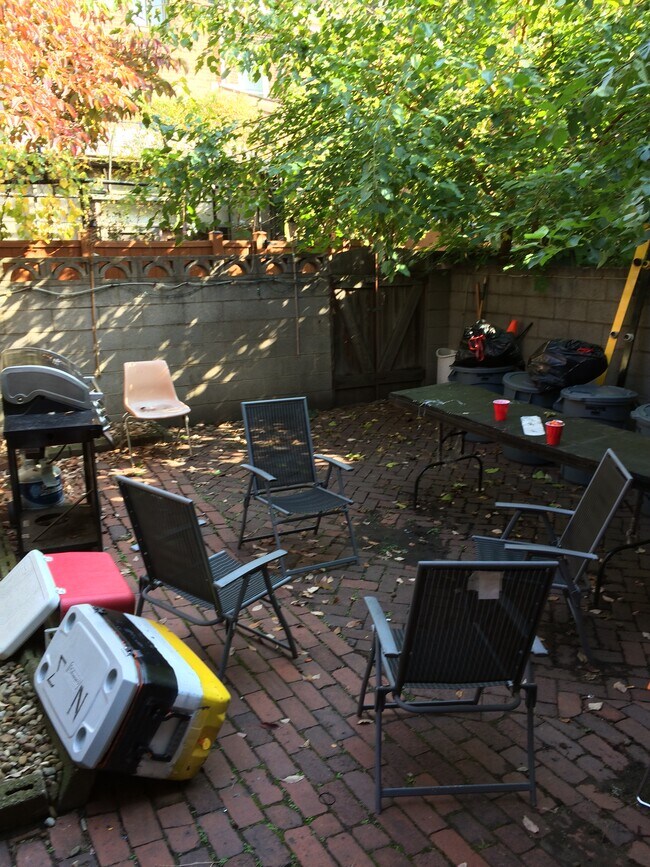 Foto del edificio - 123 S 16th St