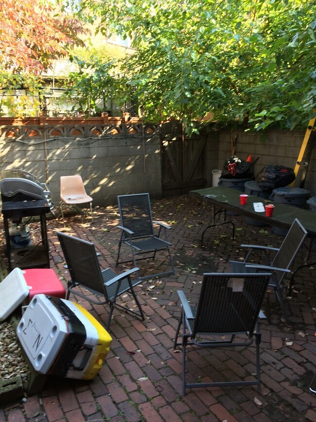 Photo - 123 S 16th St House