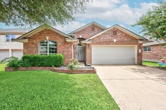 Building Photo - 15609 Royal Dublin Dr