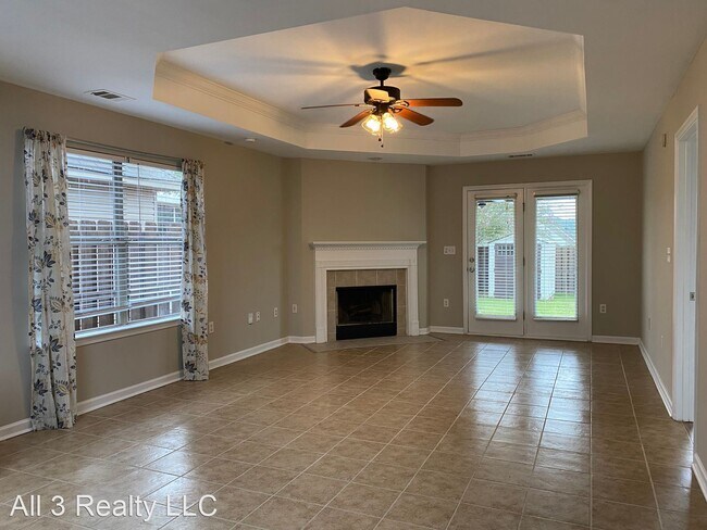 Foto del edificio - 3 br, 2 bath House - 436 Park Lake Dr