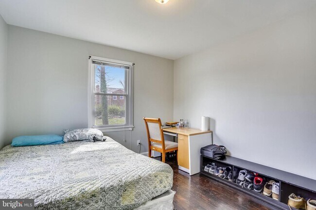 Foto del edificio - 2915 Fairlawn St
