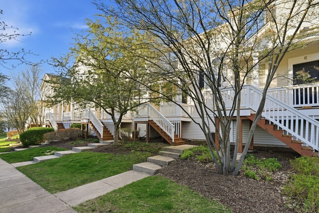 Building Photo - 1472 Cambria Dr